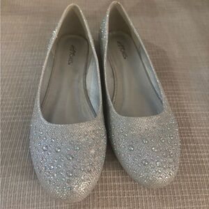 Hot Cakes Silver Glitter Ballet Flats